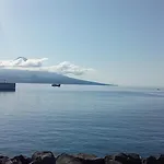 O Refugio Do Pim Horta (Azores)